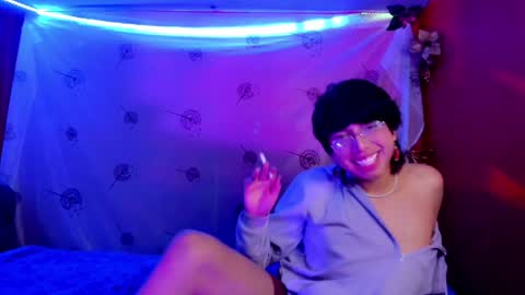 Snapshot of angellonfire chatting on 2, 12, 2024 Angel  online show from 2, 12, 2024