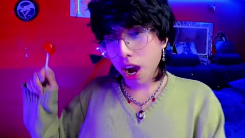 Snapshot of angellonfire chatting on 22, 12, 2024 Angel  online show from 22, 12, 2024