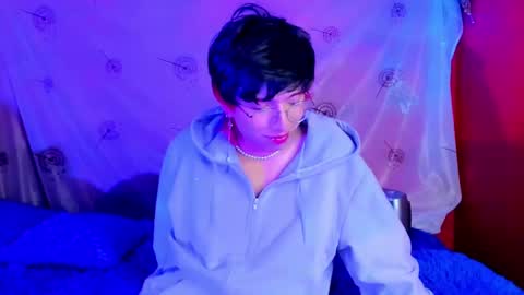 Snapshot of angellonfire chatting on 16, 2, 2025 Angel  online show from 16, 2, 2025