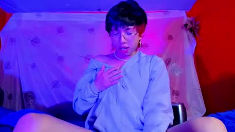 Snapshot of angellonfire chatting on 16, 2, 2025 Angel  online show from 16, 2, 2025