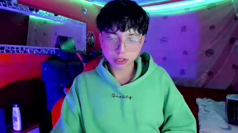 Snapshot of angellonfire chatting on 12, 9, 2025 Angel  online show from 12, 9, 2025