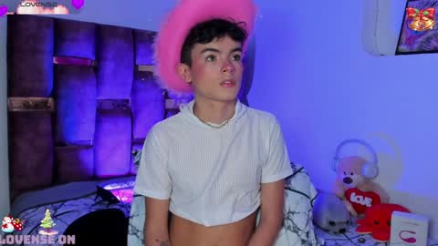 Angelo I work from home this is my room  online show from 11, 12, 2024