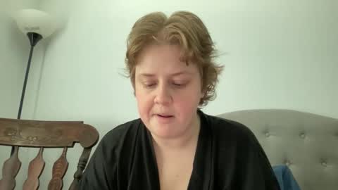 Snapshot of angeloflight273360 chatting on 3, 5, 2026 Angel of Light online show from 3, 5, 2026