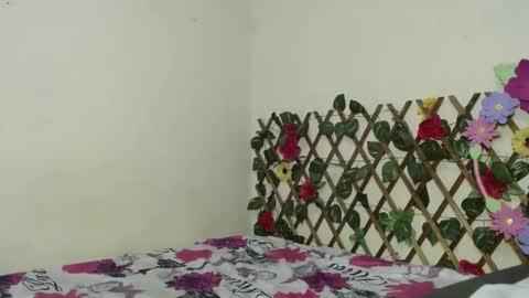 angelsexhotlatin online show from 25, 4, 2026