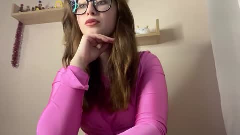 Snapshot of angelwhisper56 chatting on 9, 2, 2026 Lisa online show from 9, 2, 2026