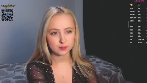  Im Chloe  i do FLASH BOOBS for new fan club online show from 2, 6, 2026