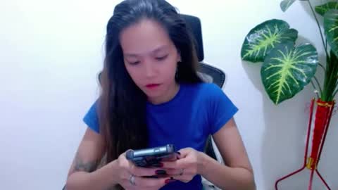 Snapshot of angelyn_slim chatting on 15, 2, 2026 angelyn_slim online show from 15, 2, 2026