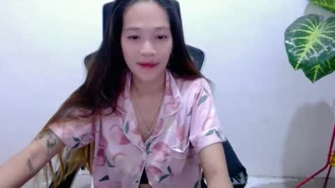 Snapshot of angelyn_slim chatting on 21, 3, 2026 angelyn_slim online show from 21, 3, 2026