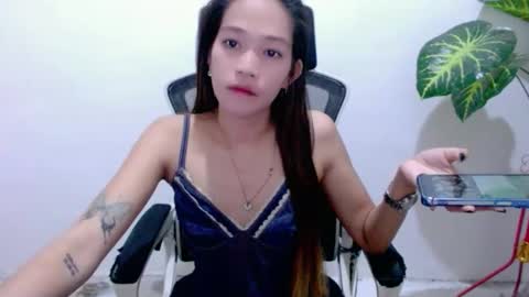 Snapshot of angelyn_slim chatting on 24, 3, 2026 angelyn_slim online show from 24, 3, 2026