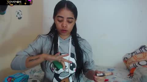 Angie y Andres online show from 12, 1, 2025