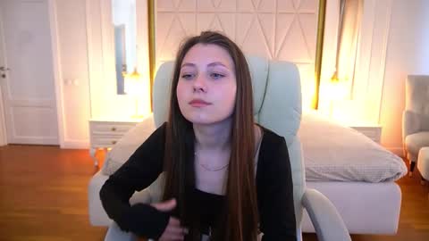 Snapshot of angieshyy chatting on 1, 5, 2026 Anny online show from 1, 5, 2026