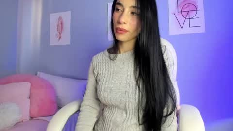 Snapshot of angiiebylpz chatting on 6, 5, 2026 violeth lopez online show from 6, 5, 2026