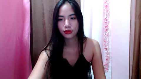 Snapshot of angle_goddess chatting on 8, 10, 2025 angle_goddess online show from 8, 10, 2025