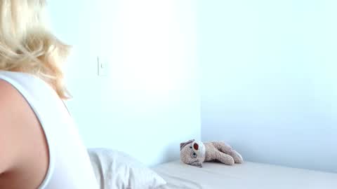 Ania online show from 1, 11, 2025