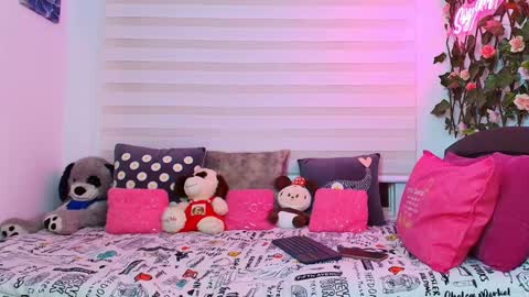 laura  online show from 17, 1, 2026