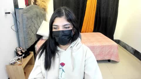 Snapshot of aniisaalii chatting on 4, 2, 2026 Anissa online show from 4, 2, 2026