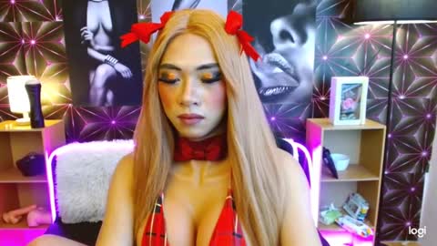 Snapshot of anikaportuna chatting on 5, 3, 2025 Anika online show from 5, 3, 2025
