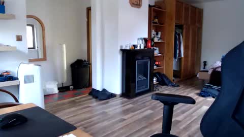 Snapshot of animal_michael chatting on 10, 3, 2026 animal_michael online show from 10, 3, 2026