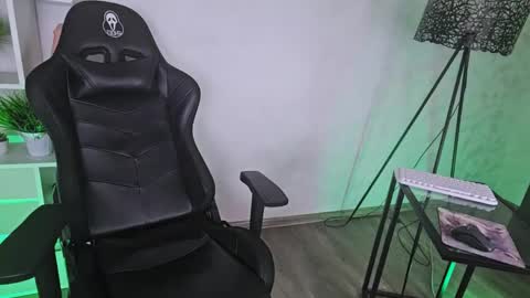 Anita online show from 5, 4, 2026