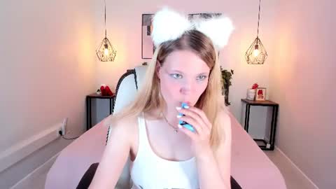 Snapshot of anita_marcelle chatting on 15, 7, 2026 Anita online show from 15, 7, 2026