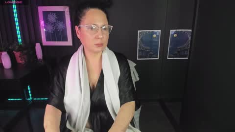 Anita online show from 5, 1, 2025