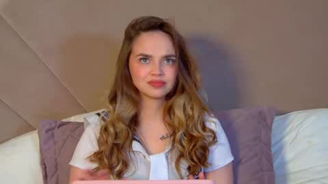 Snapshot of anitaventure chatting on 9, 5, 2026 AnitaVenture online show from 9, 5, 2026