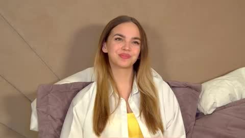 Snapshot of anitaventure chatting on 28, 5, 2026 AnitaVenture online show from 28, 5, 2026