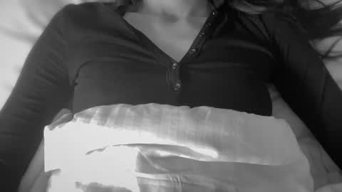 Snapshot of anje_forsexytime chatting on 28, 4, 2026 Anje online show from 28, 4, 2026
