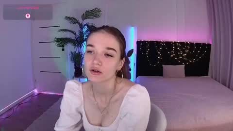 Snapshot of ann_woood chatting on 15, 5, 2026 ann_woood online show from 15, 5, 2026