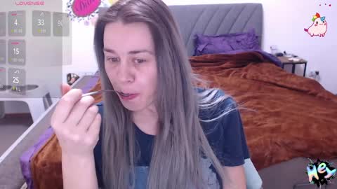 Snapshot of anna_ana chatting on 28, 3, 2026 Anadirectgirl online show from 28, 3, 2026