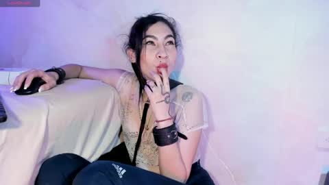 Snapshot of anna_lew chatting on 21, 2, 2025 anna online show from 21, 2, 2025