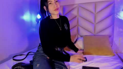 Snapshot of anna_lew chatting on 23, 2, 2025 anna online show from 23, 2, 2025