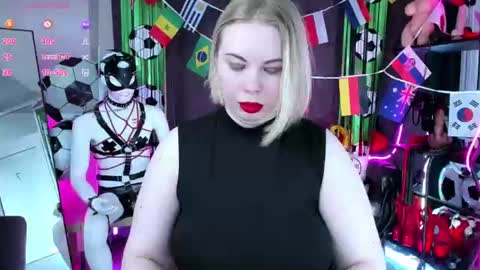 Snapshot of anna_maxwell chatting on 3, 7, 2026 Anna online show from 3, 7, 2026