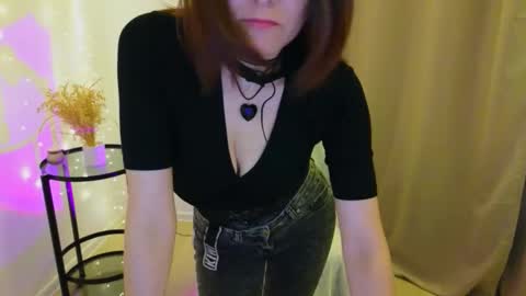 annaabels online show from 30, 9, 2025