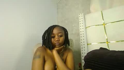 Snapshot of annabel038 chatting on 13, 9, 2025 Annabel online show from 13, 9, 2025