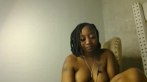 Snapshot of annabel038 chatting on 19, 9, 2025 Annabel online show from 19, 9, 2025