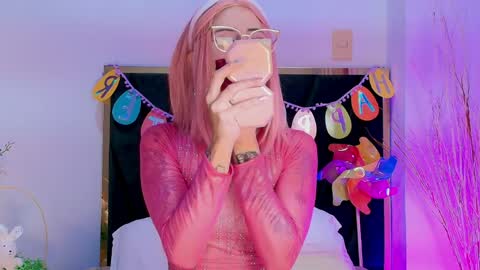 Snapshot of annadenverr chatting on 3, 4, 2026 Anna Denver online show from 3, 4, 2026