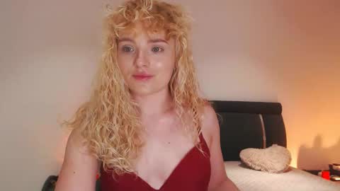 Snapshot of annaevv chatting on 8, 2, 2026 annaevv online show from 8, 2, 2026