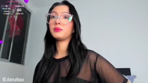 annafoox_ online show from 21, 2, 2025