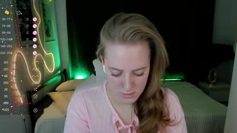 annagrees1 online show from 15, 12, 2025