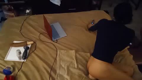 Anna Lee Cross online show from 6, 4, 2026