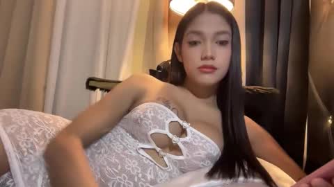 AshyElliston online show from 10, 1, 2026