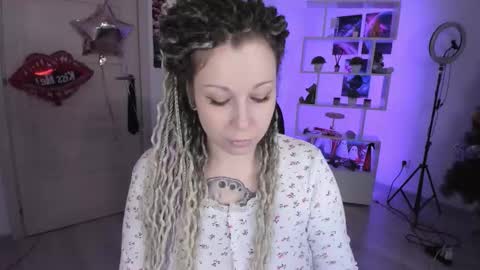 Anna online show from 5, 11, 2025