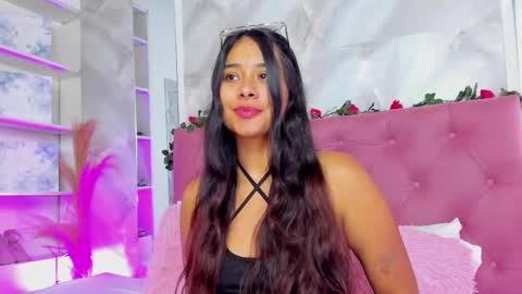 Snapshot of annaqueen_ chatting on 22, 10, 2025 Anna online show from 22, 10, 2025
