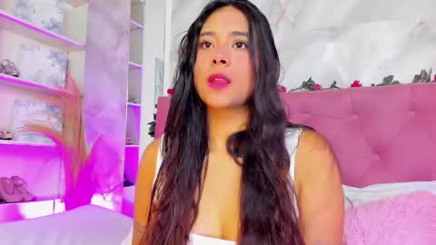 Snapshot of annaqueen_ chatting on 12, 11, 2025 Anna online show from 12, 11, 2025