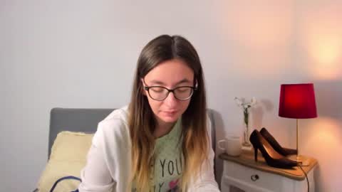 Anna online show from 8, 7, 2026