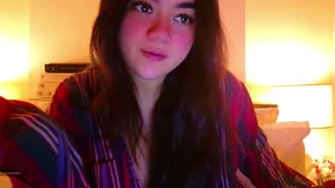 Snapshot of annatigarr chatting on 5, 1, 2025 meow online show from 5, 1, 2025