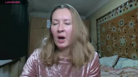 AnnaXLovers online show from 11, 10, 2025