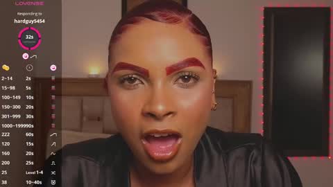 Snapshot of anne_rachel chatting on 4, 12, 2024 anne_rachel online show from 4, 12, 2024