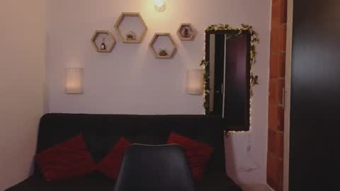 Snapshot of anne_rachel chatting on 11, 9, 2025 anne_rachel online show from 11, 9, 2025